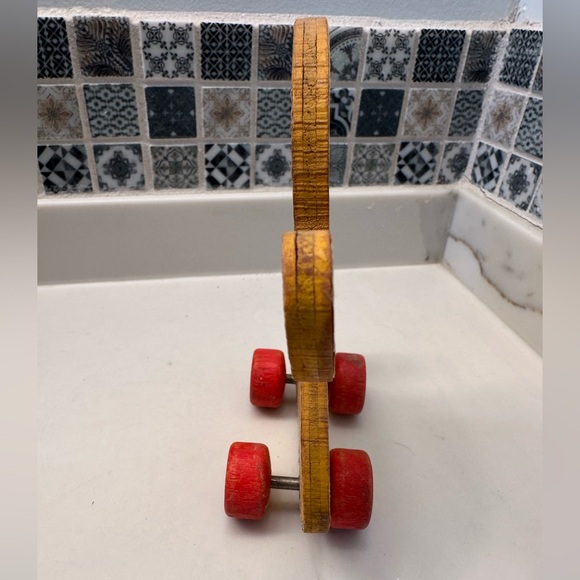 1940’s Fisher Price wood cut out duck #20 antique rare wheeled toy collectible - Picture 5 of 7